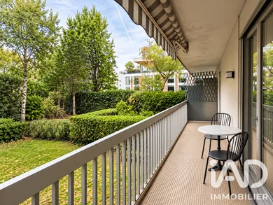 Appartement à Courbevoie (92400)