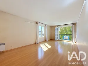Apartment in Cergy (95000)