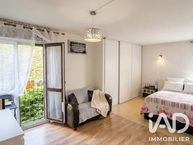 Appartement à Les Mureaux (78130)