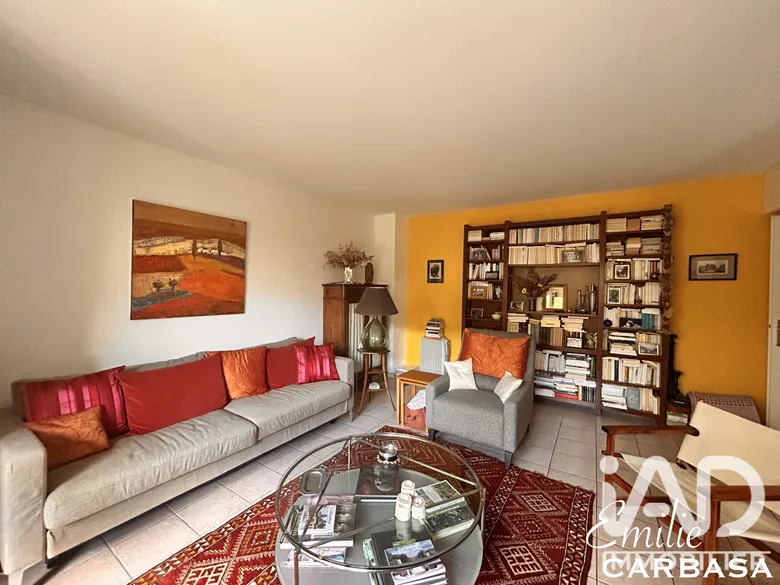 Appartement 4 pièces 81 m² · à Juvisy-sur-Orge · 81 m² · 32 000 €