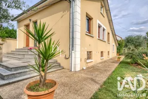 House in Épinay-sur-Seine (93800)