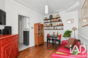 Apartment in Paris (75011)