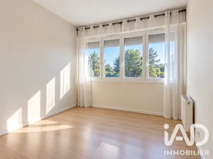 Apartment in Chennevières-sur-Marne (94430)