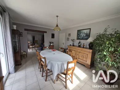 Maison traditionnelle à Nesmy (85310)
