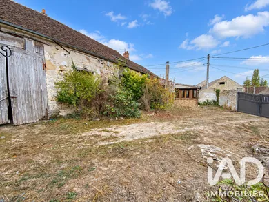 Maison de village à Villemer (77250)