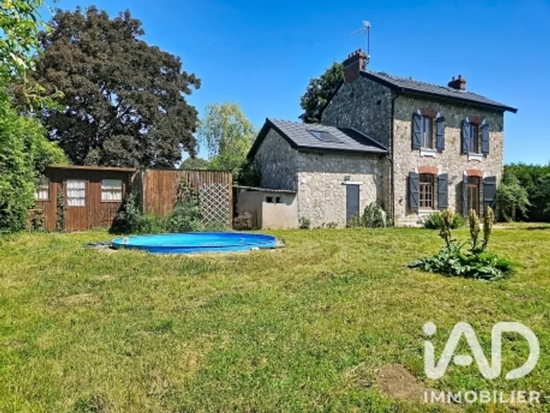 Maison 5 pièces 83 m² · à Bouville · 83 m² · 275 000 €