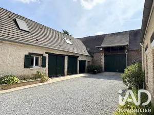 Maison de village à Grandfresnoy (60680)