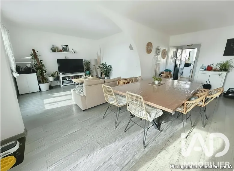 Appartement 4 pièces 80 m² · à Marseille · 80 m² · 210 000 €