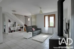 Maison traditionnelle à Puiseaux (45390)