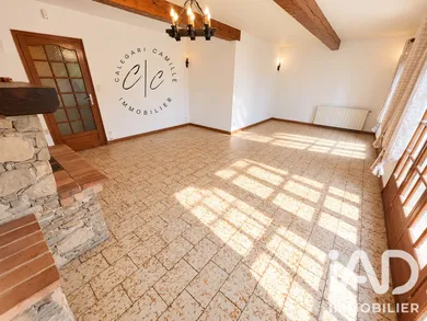 Maison à Sanary-sur-Mer (83110)
