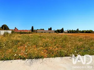 Terrain à bâtir à Rozay-en-Brie (77540)