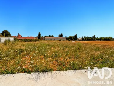 Terrain à bâtir à Rozay-en-Brie (77540)