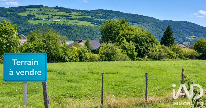 Terrain 400 m² · à Val-de-Virieu · 69 000 €