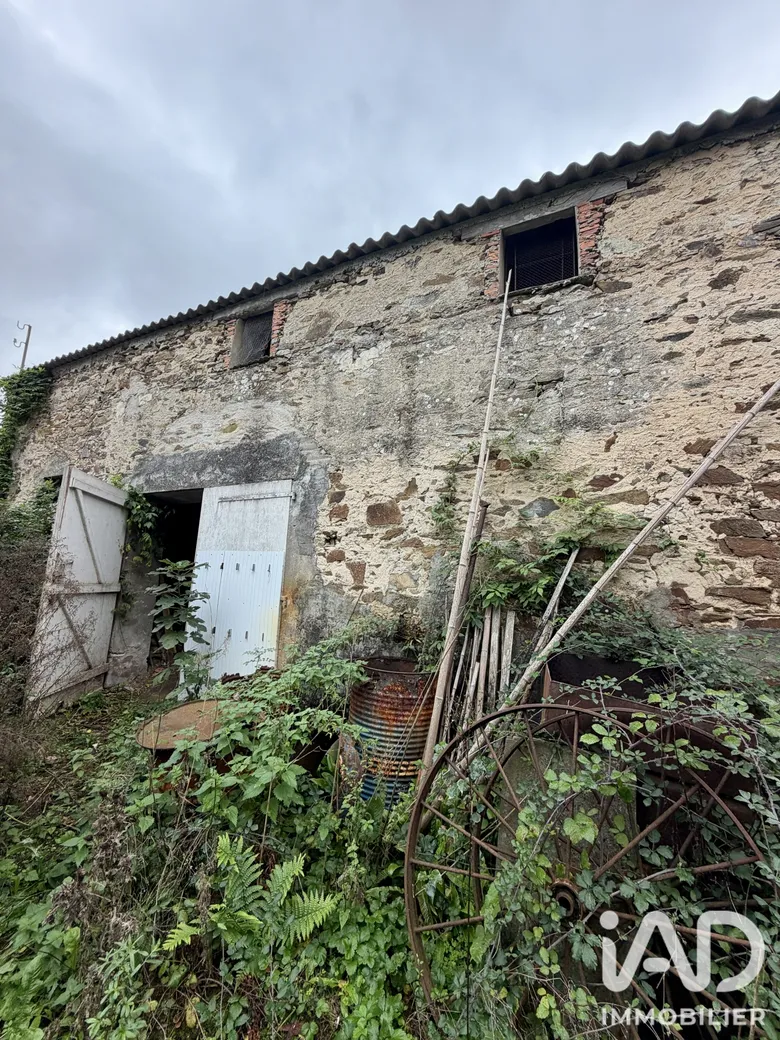 Maison 1 pièce 63 m² · aux Achards · 63 m² · 95 000 €