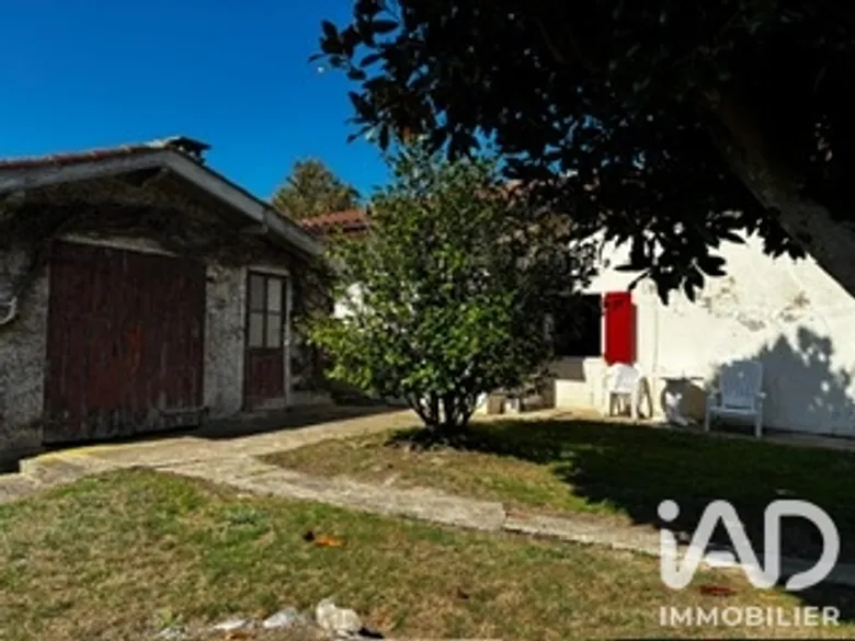 Maison 5 pièces 91 m² · à Poyartin · 90,7 m² · 95 000 €