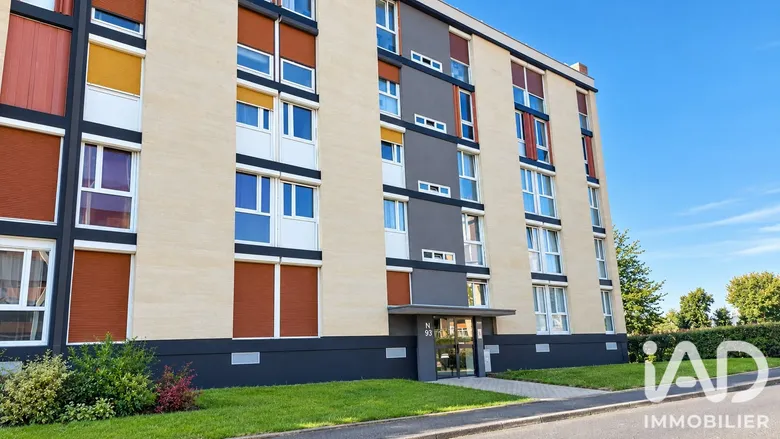 Appartement 6 pièces 100 m² · à Beauvais · 100 m² · 137 000 €