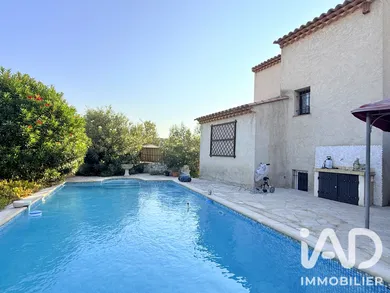 Maison à Cagnes-sur-Mer (06800)