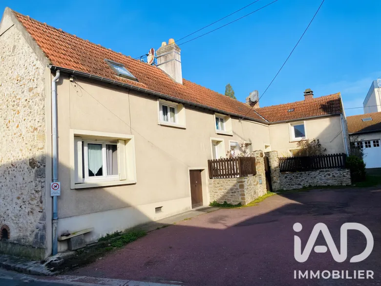 Maison 5 pièces 100 m² · à Saint-Arnoult-en-Yvelines · 100 m² · 223 500 €