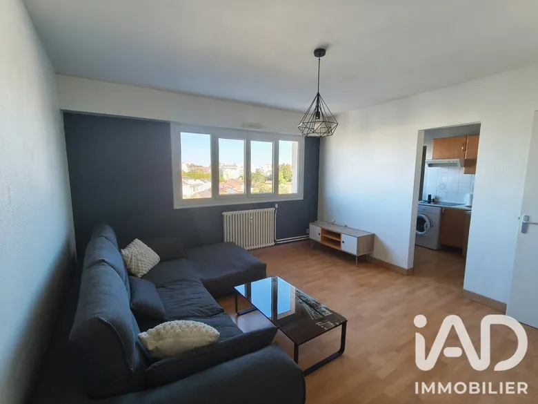 Appartement 2 pièces 35 m² · à La Roche-sur-Yon · 34,7 m² · 102 000 €