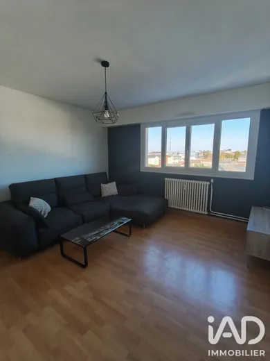 Appartement à La Roche-sur-Yon (85000)