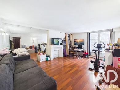 Studio à Paris (75011)