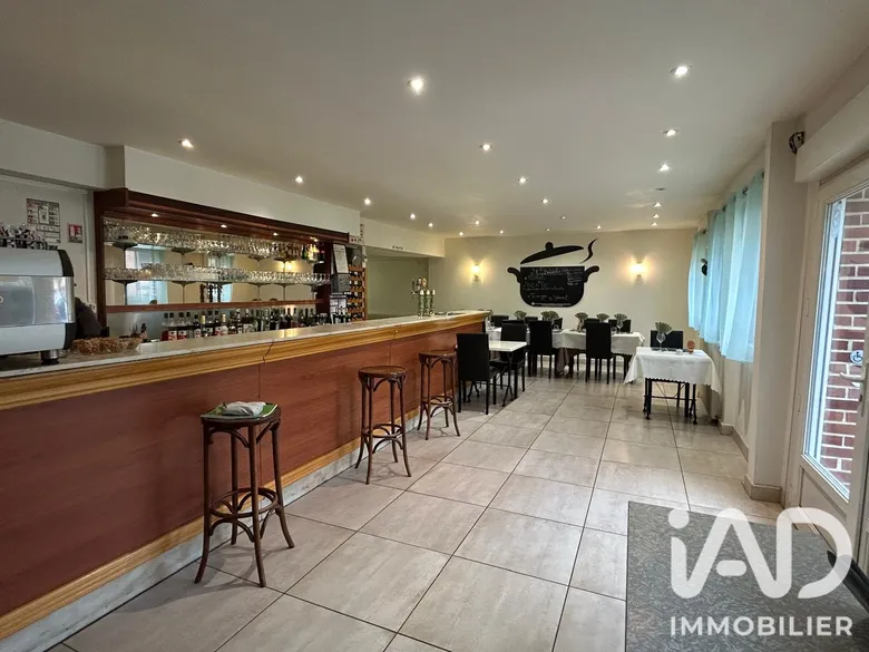 Immeuble 190 m² · à Saint-Quentin · 190 m² · 139 000 €
