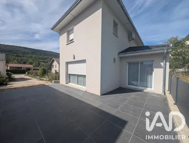 Maison traditionnelle à Martignat (01100)