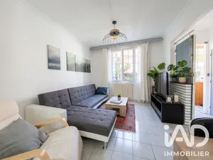 Maison traditionnelle à Gennevilliers (92230)