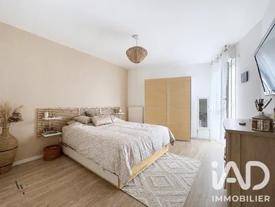 Apartment in Carrières-sous-Poissy (78955)