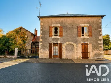 Maison de village à Chaunay (86510)