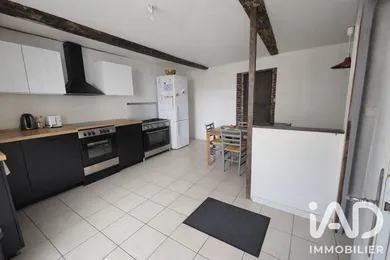 Maison de ville à Les Martres-de-Veyre (63730)