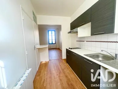 Studio in Versailles (78000)