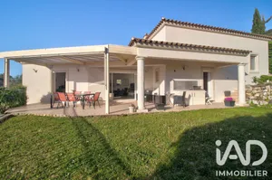 Maison d'architecte à Évenos (83330)