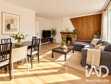Apartment in Issy-les-Moulineaux (92130)