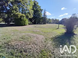 Terrain à bâtir à Changé (72560)