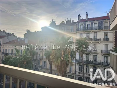 Appartement à Toulon (83000)