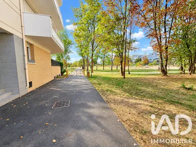 Apartment in Évry (91080)