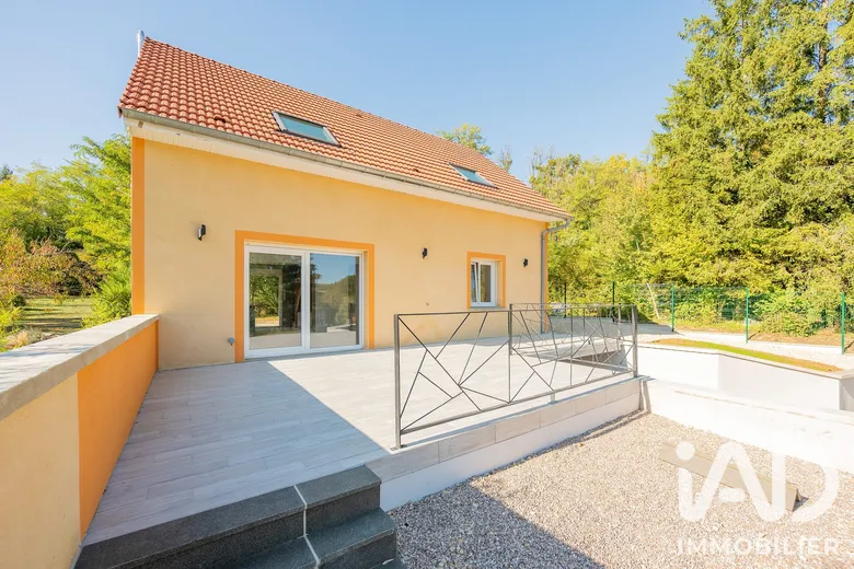 Maison 6 pièces 115 m² · à Messincourt · 115 m² · 228 000 €
