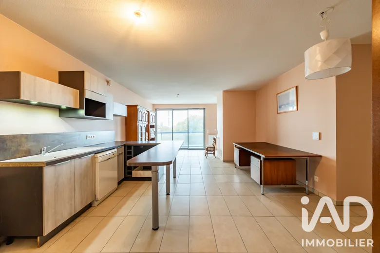 Appartement 3 pièces 73 m² · à Cenon · 73 m² · 210 000 €