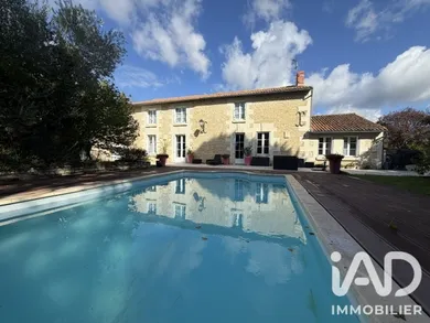 Maison à La Chaussée (86330)