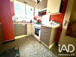 Apartment in Garches (92380)