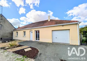 Maison à Saint-Jean-de-la-Ruelle (45140)
