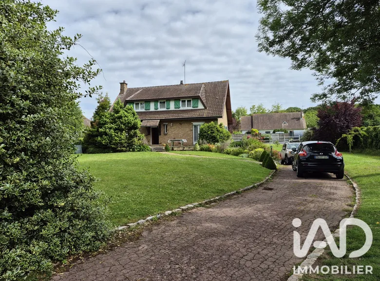 Maison 5 pièces 113 m² · à Bertangles · 113 m² · 268 900 €