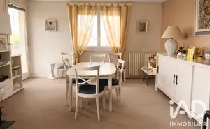 Apartment in Floirac (33270)