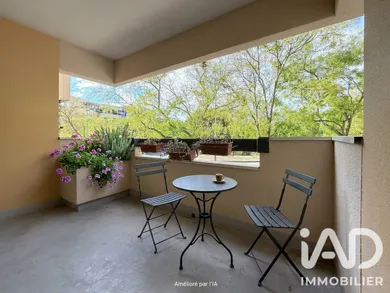 Apartment in Castanet-Tolosan (31320)