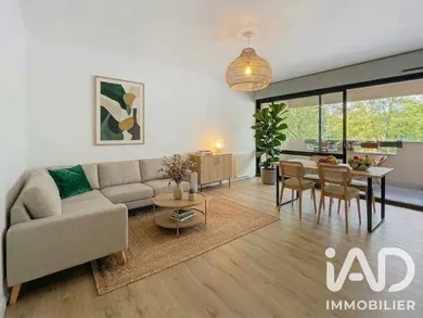 Apartment in Castanet-Tolosan (31320)