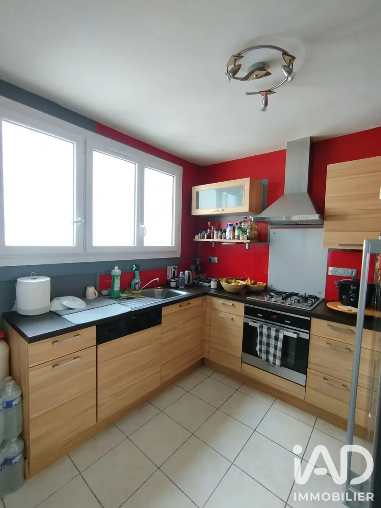 Appartement 3 pièces 54 m² · à Bourges · 54 m² · 72 000 €