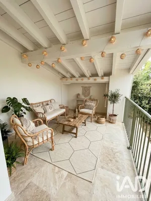 Apartment in Limonest (69760)