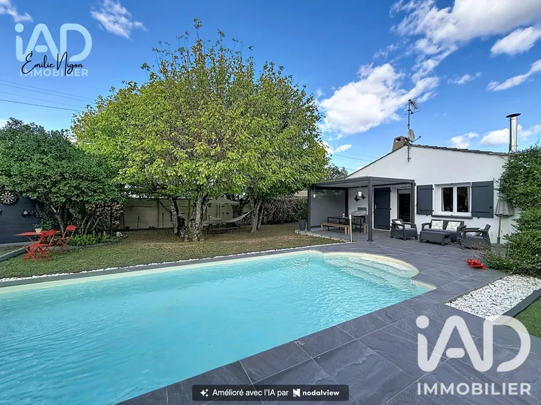 Maison 4 pièces 117 m² · à Léognan · 117 m² · 442 260 €