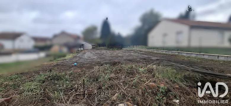 Terrain 500 m² · à Saint-Avold · 59 000 €
